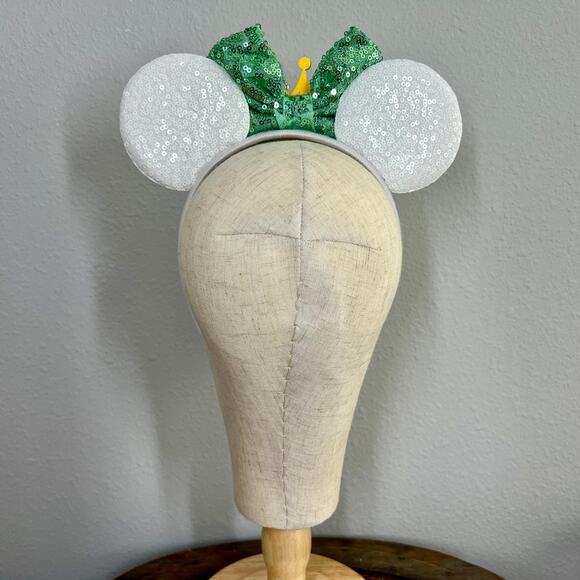 Princess Tiana Minnie Ears | Disney The Princess & the Frog-Inspired Mouse Ears - Picture 4 of 5